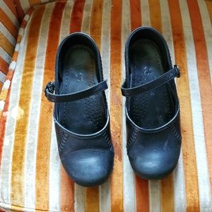 DANSKO heeled Mary Jane Clogs size 38 Black